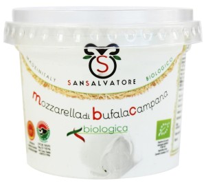MOZZARELLA Z MLEKA BAWOLEGO (1 kulka w kubeczku) BIO 320 g - BIOLOGICA